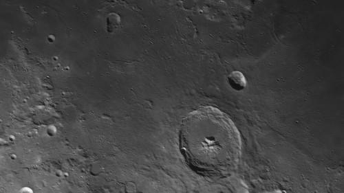 Theophilus crater.jpg