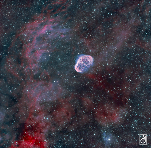 CrescentNebulaV1.png