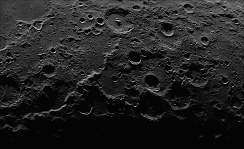 2023_05_25_Rupes_Altai_Cratere_Piccolomini.png