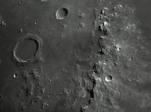 2025-03-08-2012_4-D-UV-Moon_lapl4_ap850_DS_as_gimp.jpg