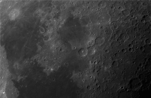 21_58_37_lapl5_ap2392-Registax.jpg