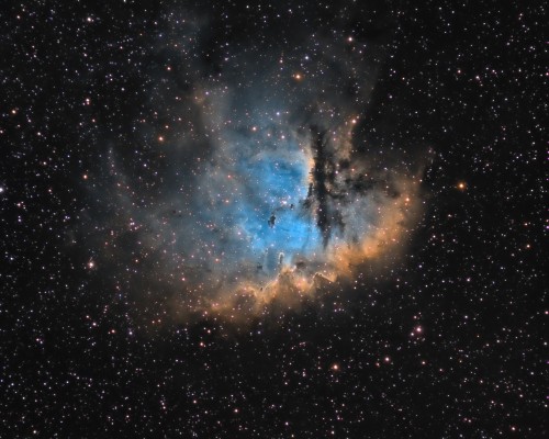 2016-10-03 - 04 - 05 - 06 - NGC281_L_SHO.jpg