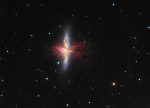 M82_HaLRHaVB_crop.jpg