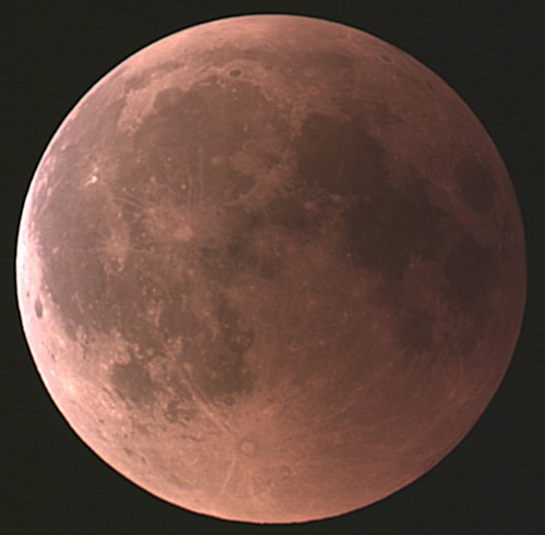 Lune  -- 2018-07-27 - 23h18 - Eclipse  _  St Medard.jpg