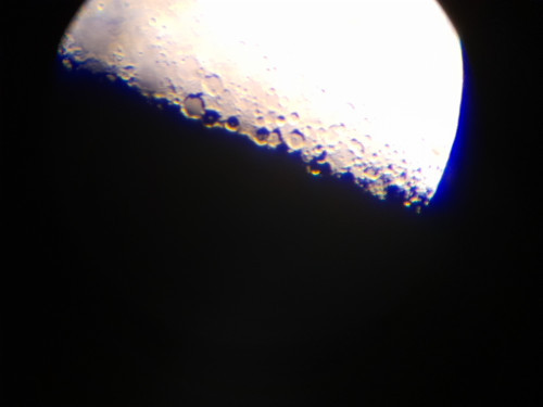 2026-02-24 20h Lune lunette+tel2.jpg